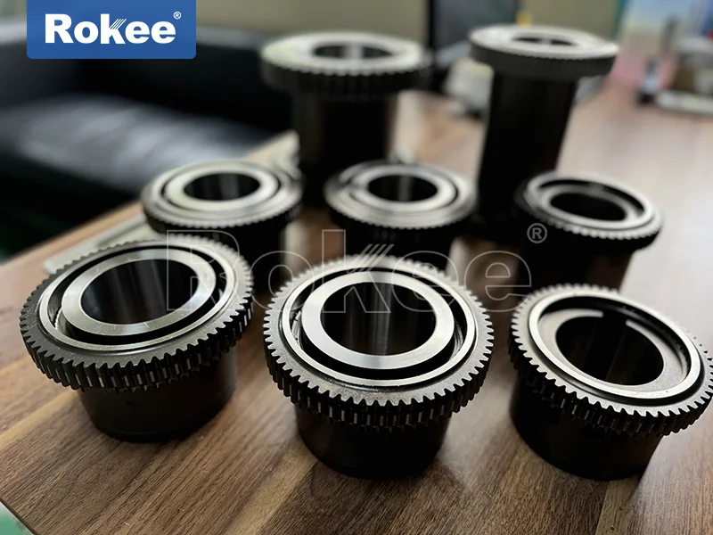 Efficient Curved Tooth Coupling Adaptation of Preferred Transmission For Polyurethane Sandwich Panel Machine